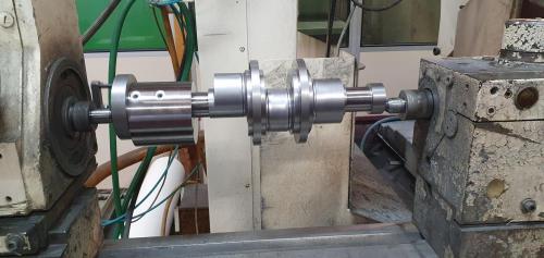 vilebrequin pour pompe de relevage